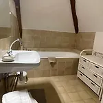 Hébergement de vacances Commanderie De Bourgoult