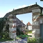 Commanderie De Bourgoult *