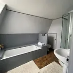 Commanderie De Bourgoult Hébergement de vacances
