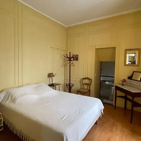 Holiday home Commanderie De Bourgoult *